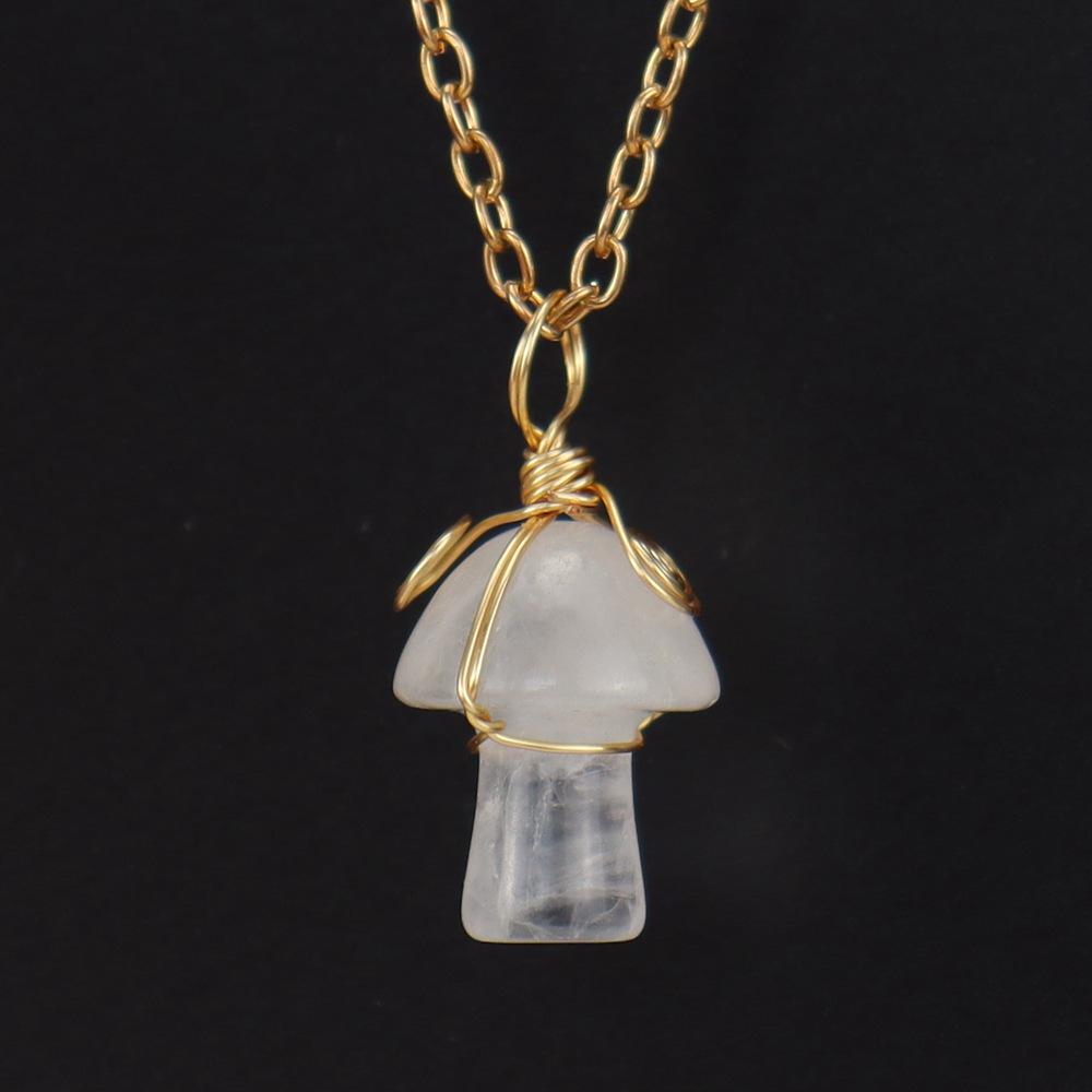 Hand-Woven Crystal Agate Small Mushroom Pendant Necklace Jewelry Diy Jewelry Accessories N584