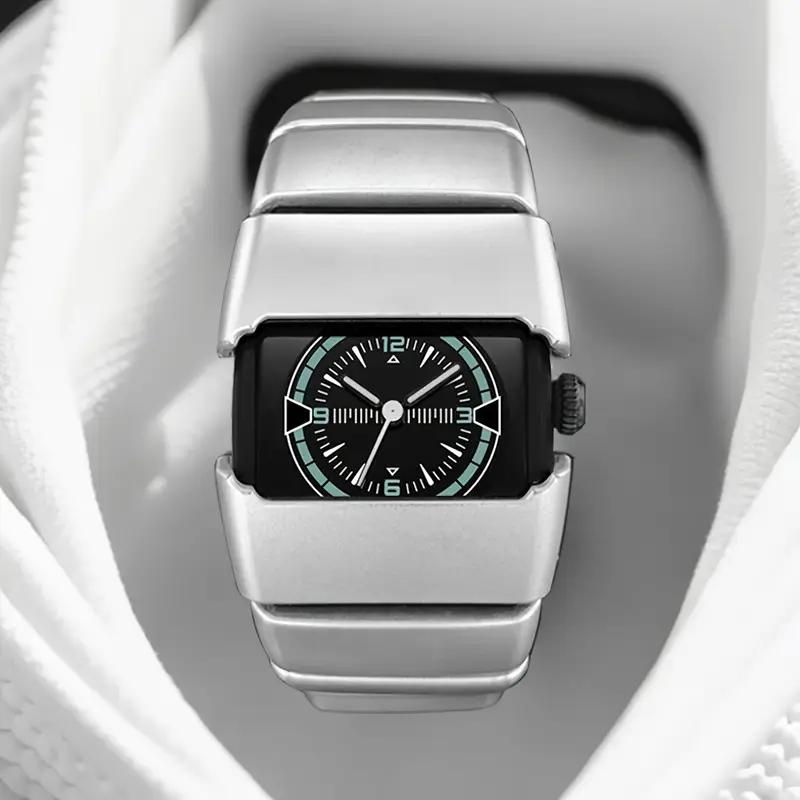 New Fashion Cool Watch For Men Creative Style Alien Design Waterproof Quartz Watch Male Sports Watch reloj