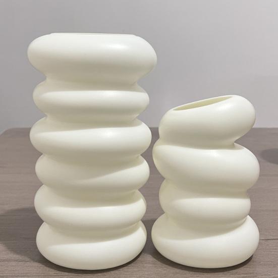 White Faux Ceramic Vase Minimalist Modern Small Flower Vase for Pampas Grass