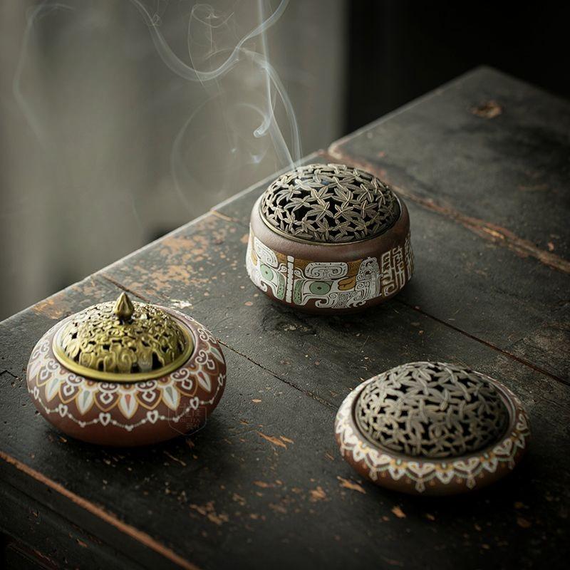 Ceramic Incense Burner Vintage Chinese Retro Sandalwood Agarwood Aromatherapy for Home Office Meditation Yoga Decor