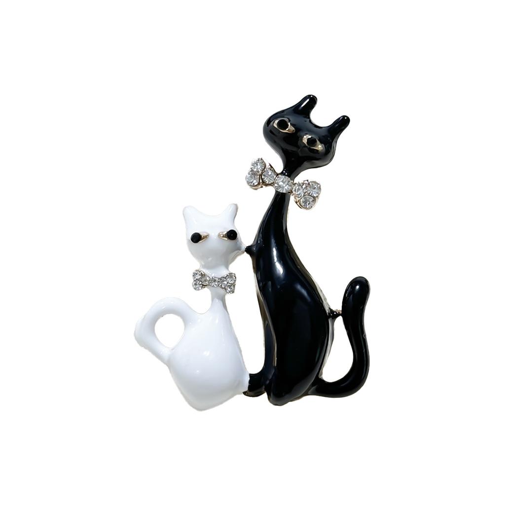 Broches en émail tendance avec deux chats, accessoires créatifs et personnalisés pour vêtements et corsage pour femmes