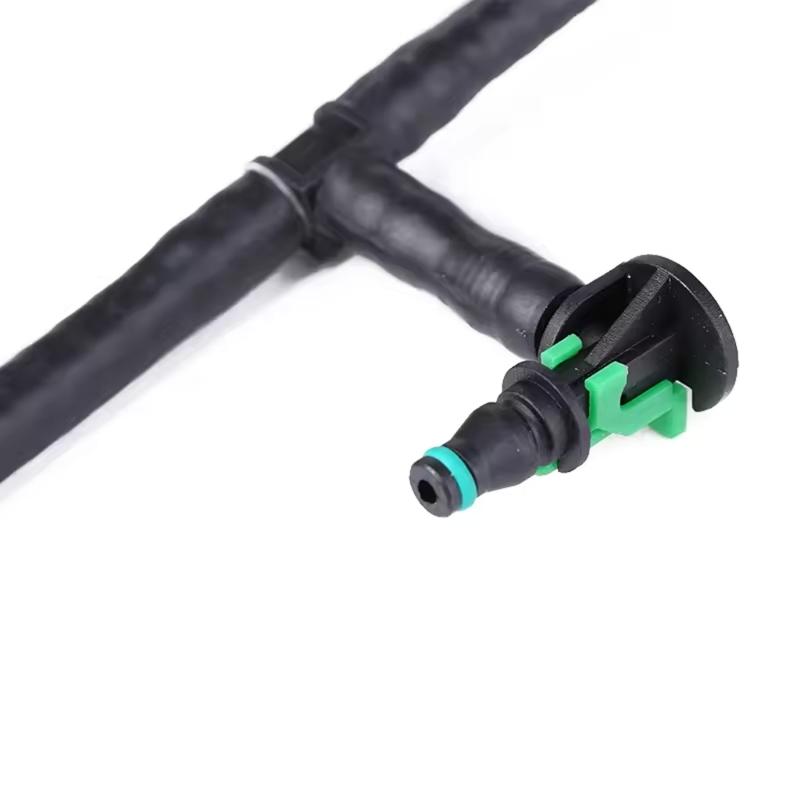 Superior Leak Resistant Fuel Injector Hose BB3Q9K022BH Easy Installation Fuel Line Hose 140cm Designed for Vehicle