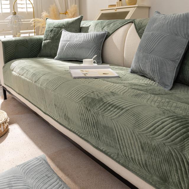 Thicken Plush Sofa Cover Soft Velvet Sofa Mat Anti -Slip Sofa Towel Corner Solid Color Washable Couch Slipcovers For Living Room