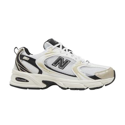 Încălțăminte unisex – Adidaşi