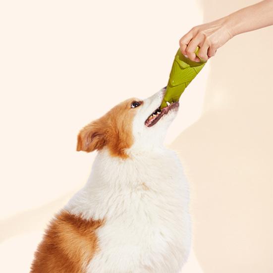 Latex Dog Teething Toy Squeaky Dog Chew Toy Cute Banana Sugarcane Bamboo Shoot Dog Teeth Cleaning Toy for Puppies Aggressive Chewers Interactive Play