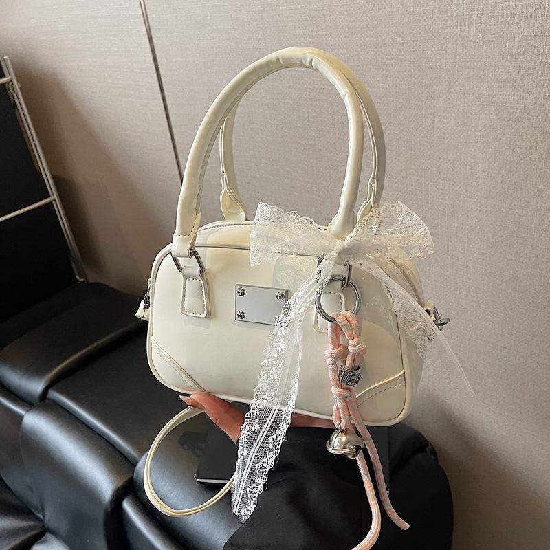 Super fire small bag women's 2025 new trendy spring summer versatile shoulder messenger bag Korean version handbag small square bag