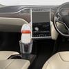 Standuri și suporturi – Suporturi pahare auto