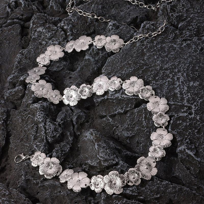 Fashion Floral Butterfly Metal Waist Chain For Women Spring