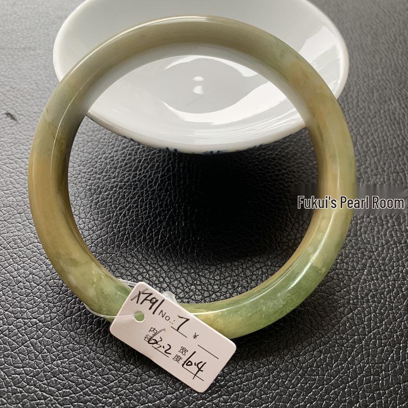 XF91 Multicolored Xiuyan Jade Bracelet: Pink, Green, Yellow Shades