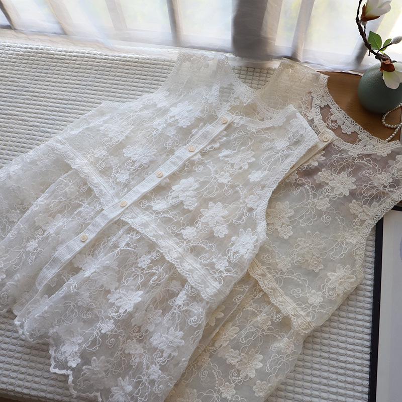 2025 Sommer Koreanischer Rundhals Locker Spitze Weste Strickjacke für Damen