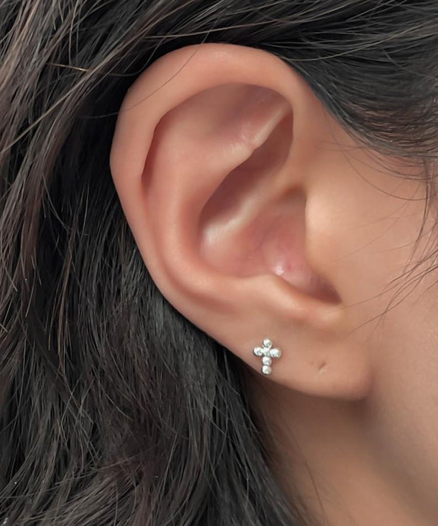 Baradu 925 Dot Cross Piercing (Single)