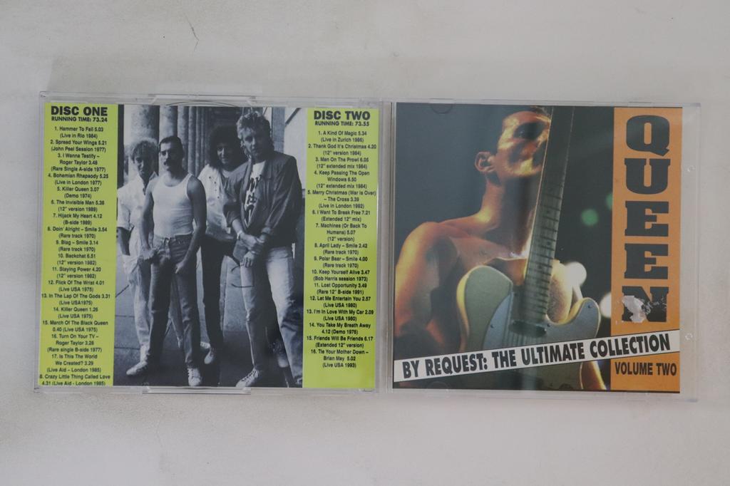 CD QUEEN - By Request: The Ultimate Collection RM002 ROYALTY MUSIC Europe Rock Used