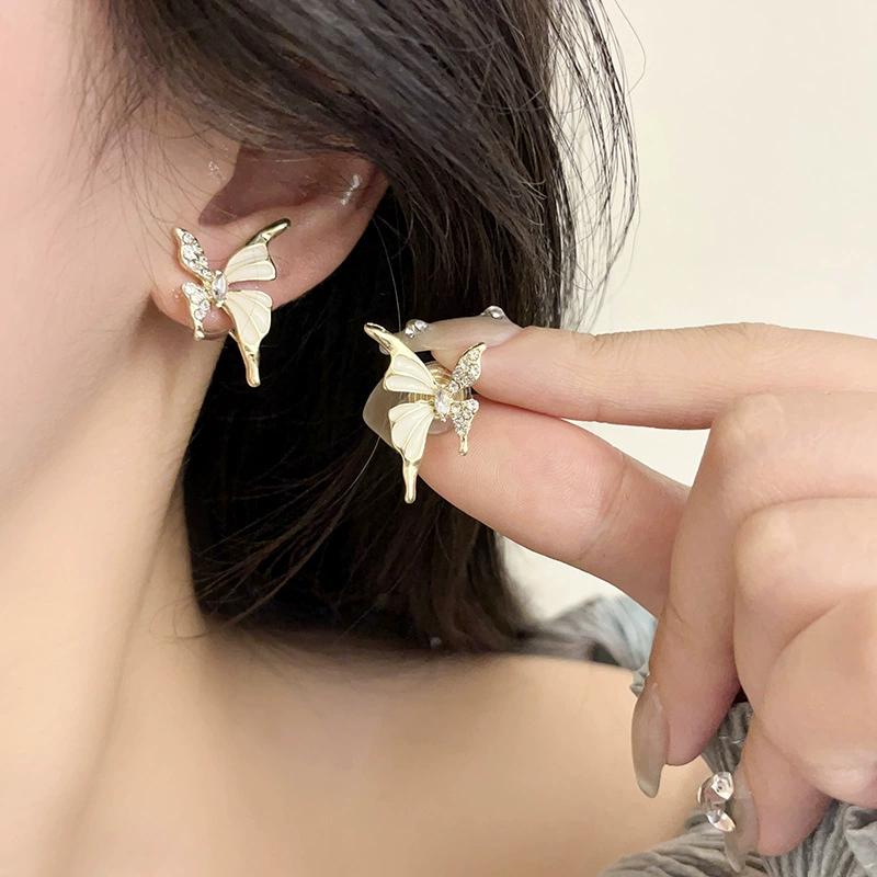 Enamel Butterfly White Color Animal Stud Earrings for Women New Trend Girl Korean Love Aesthetic Daily Life Minimalist Zircon