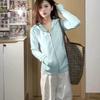 Chic Blue Slim-Fit Cardigan: Flattering Zip-Up Jacket for Petite Women, Fashionable and Versatile Dopamine Dressing.