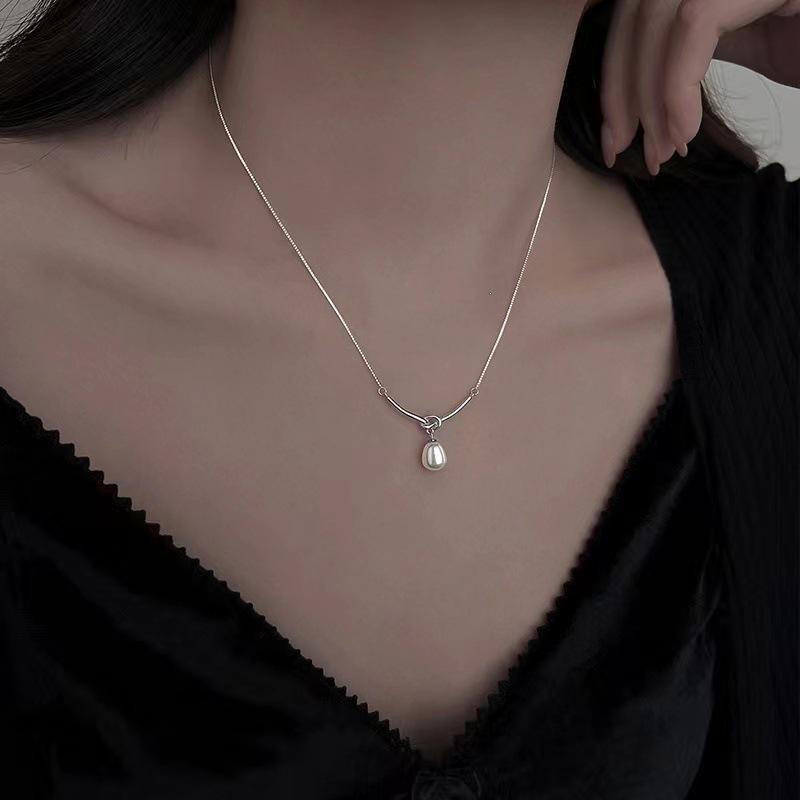 925 Sterling Silver Pearl Clavicle Necklace - 2023 New Arrival, Stylish Luxury for Women