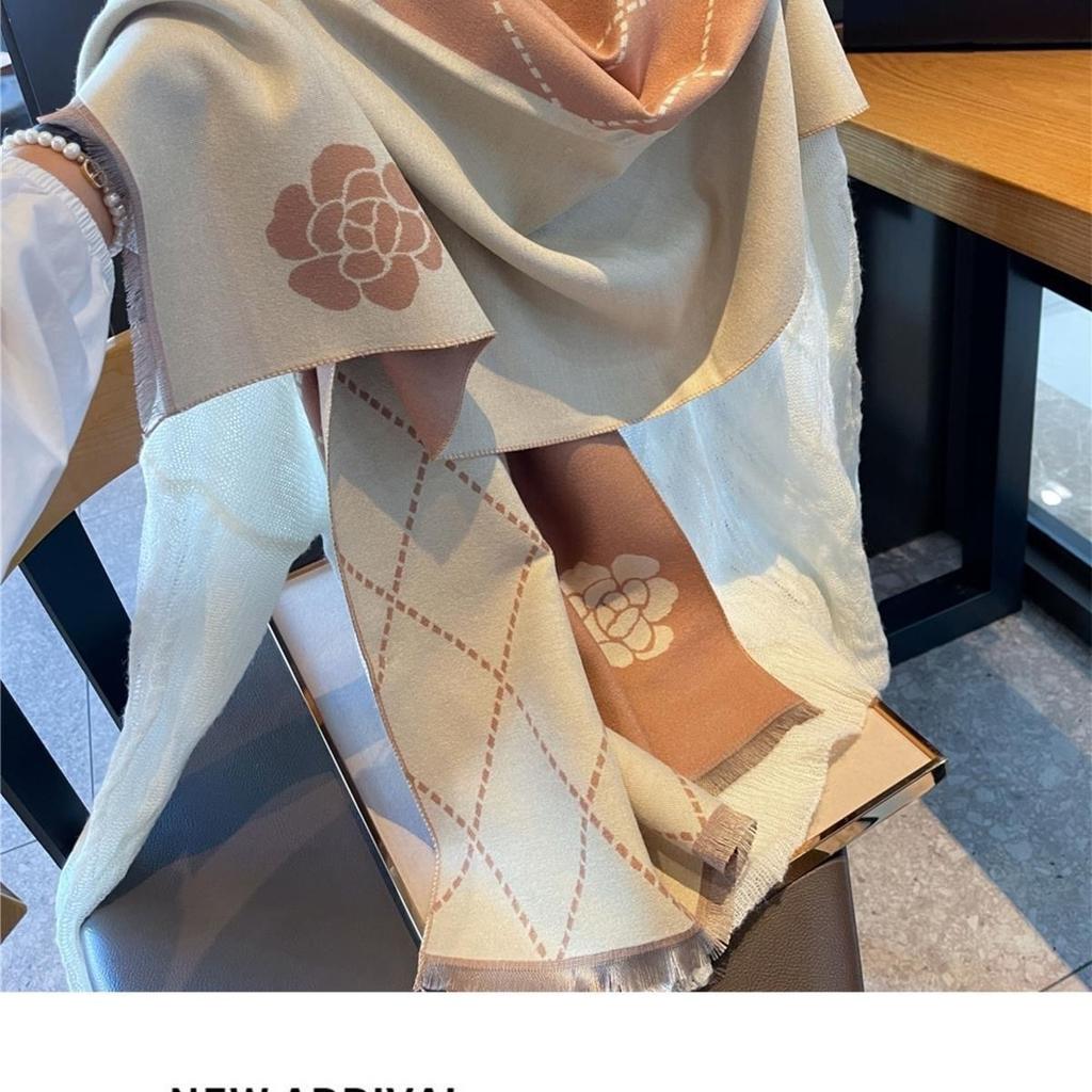 New Korean Celebrity Style Winter All Match Rhombus Flower Imitation Cashmere Scarf Shawl Dual Purpose Warm Scarf Women's Shawl