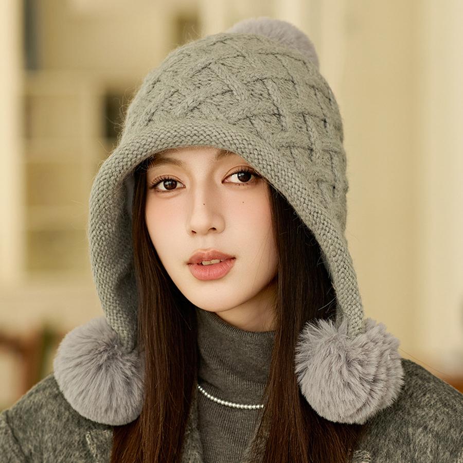 Winter Thick Velvet Knitted Hat Outdoor Warm Ear Protection Three Hair Ball Wool Hat
