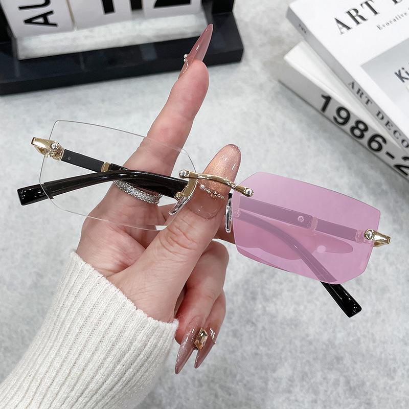 Vintage Square Sunglasses For Women Men Rectangle Sun Glasses Female Frameless Eyewear Oculos De Sol for Male Female Eyeglasses