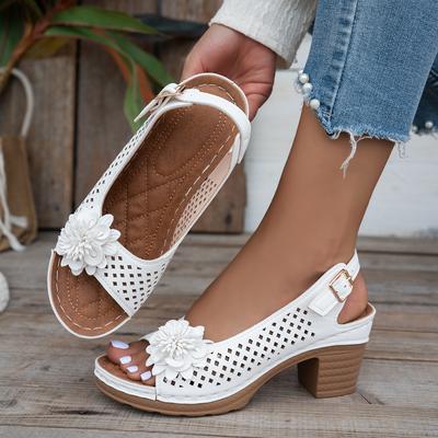 Große Größe Blume High-Heel-Sandalen Damen Außenhandel Sommer 2025 neu Europäische und amerikanische Mode Dicke Ferse Schnalle mit Sandalen
