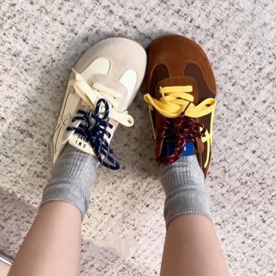 Niche Retro Moral Training Shoes Women's 2025 Spring and Autumn New Lightweight Soft-soled Mango Head Casual Sports Leather Panel Shoes