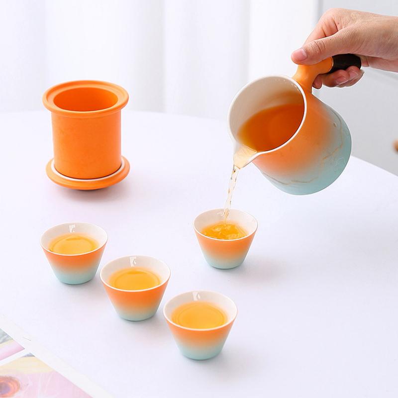 Kinesiskt Kung Fu Te-set Bärbart Utomhus Resa En Kannas Fyra Koppar Set Camping Kök Picknick Hotell Keramiskt Te-set Gåva 2025 Ny