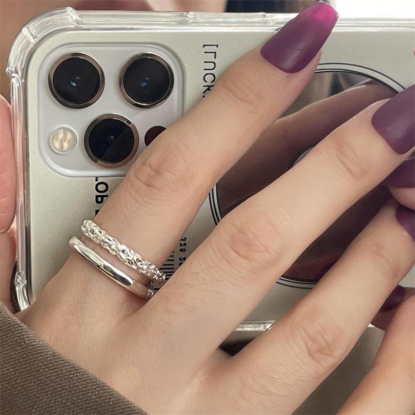 Xiaohongshu 925 Sterling Silver Exaggerated Plain Ring for Women – Simple, Luxurious, High-End Design.