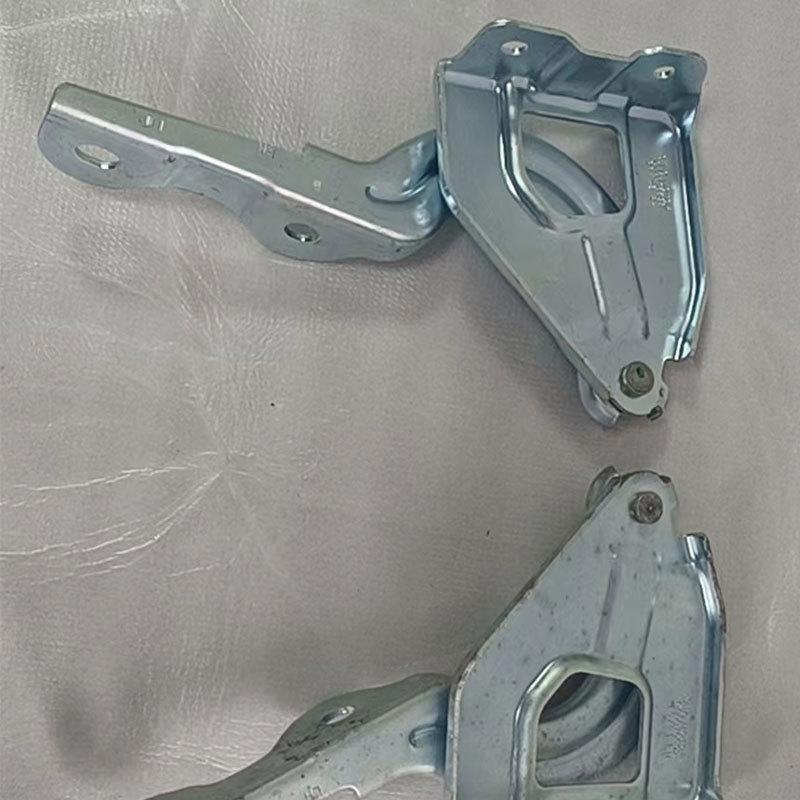 Maxus V90 Compatible Hood Hinge - Car Accessory