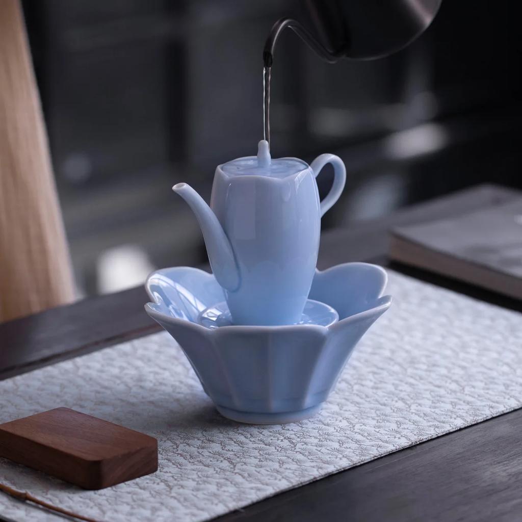 Cloud Water Blue Flower Drool Dropper Ceramic Tea Ware Teapot Pot Bearing Kung Fu Tea Set Creative Brewing Teapot