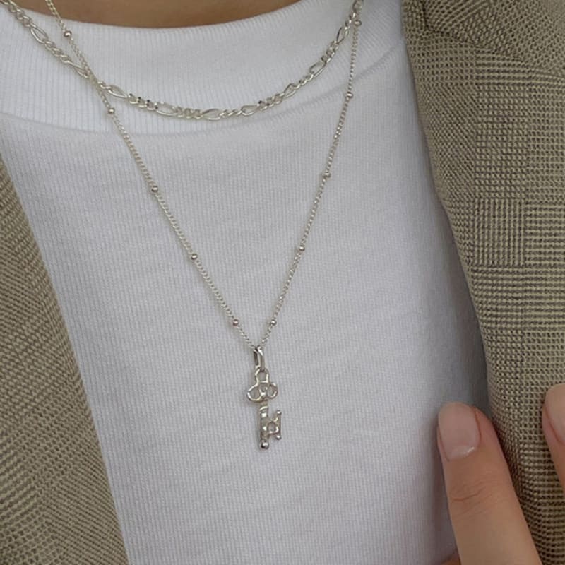 Melliv Silver Key Pendant Necklace_mvn12