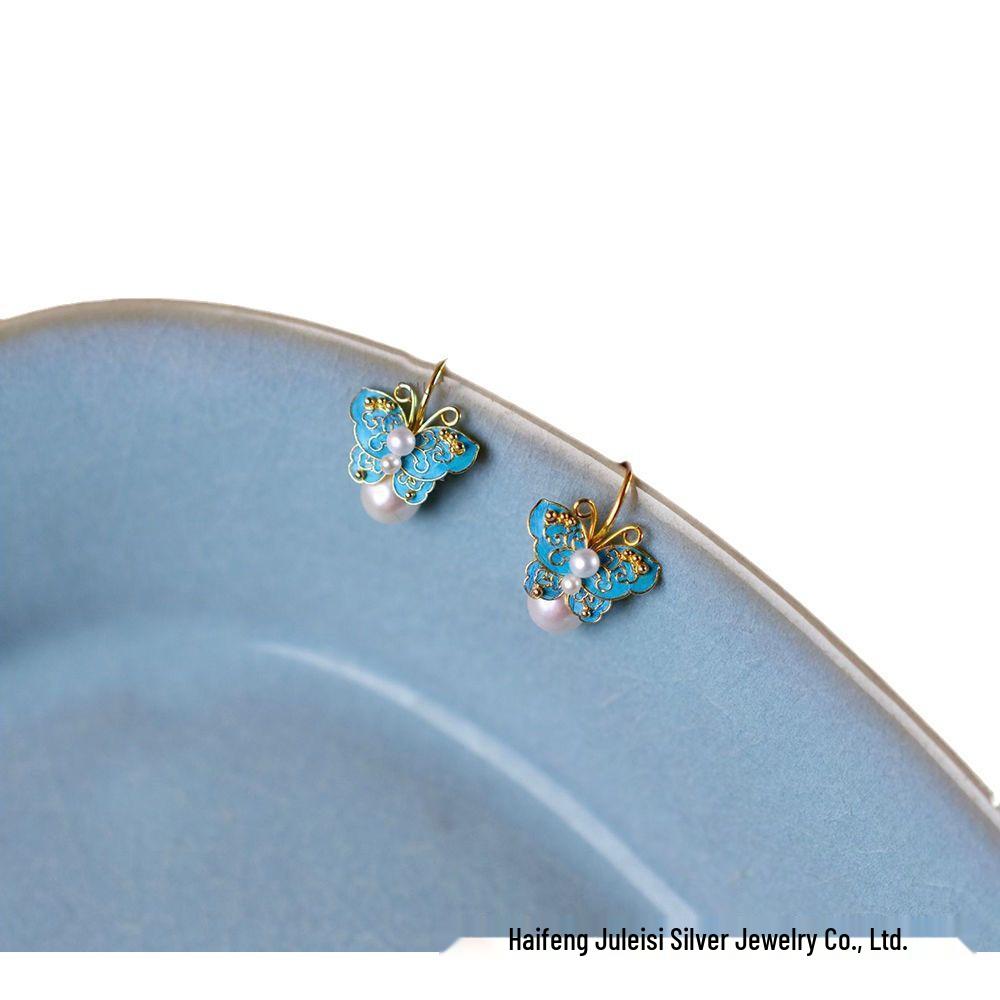 Handcrafted Butterfly Earrings: Intangible Cultural Heritage Design