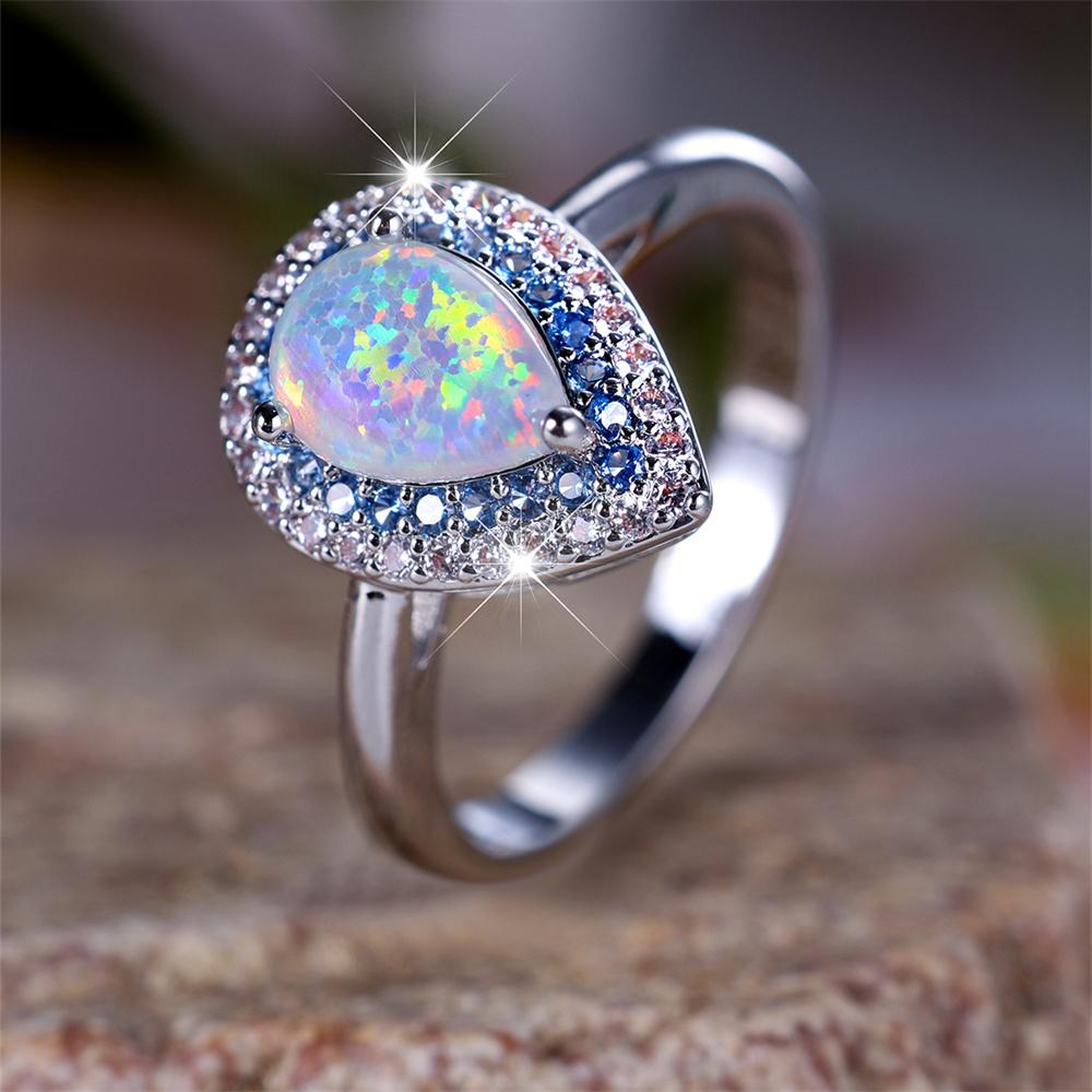 Romantic Love Engagement Ring White Fire Opal Heart Stone Rings For Women Blue Zircon Wedding Bands Color Fashion Jewelry
