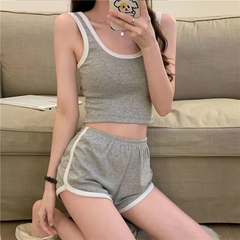 Sommer Top und Shorts Set für Damen Lässig Schlankmachend Kurze Weste Weitbeinige Shorts Sport Ärmellos Klassischer Damenanzug