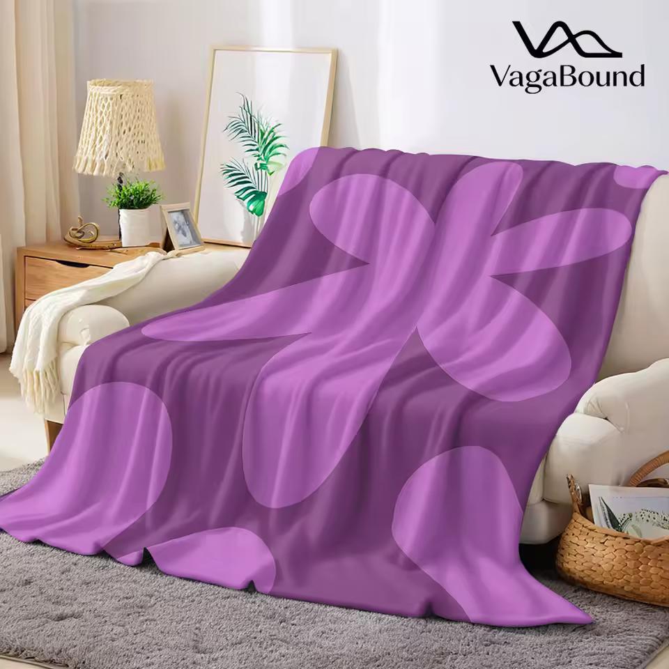 Purple Bloom Flannel Blanket Warm Soft Halloween Christmas Decorative Couch Warm Cozy All-Season Gift