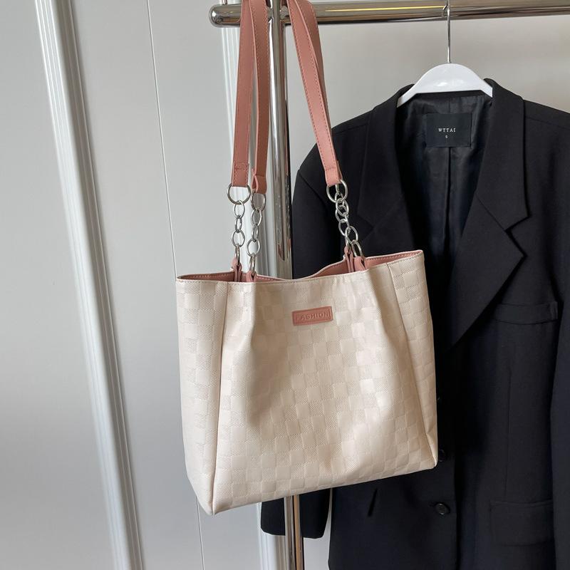 

Премиум-сумка на одно плечо, большая женская сумка 2025 года, новая простая сумка большой вместимости, студенческая сумка для занятий в колледже розовый