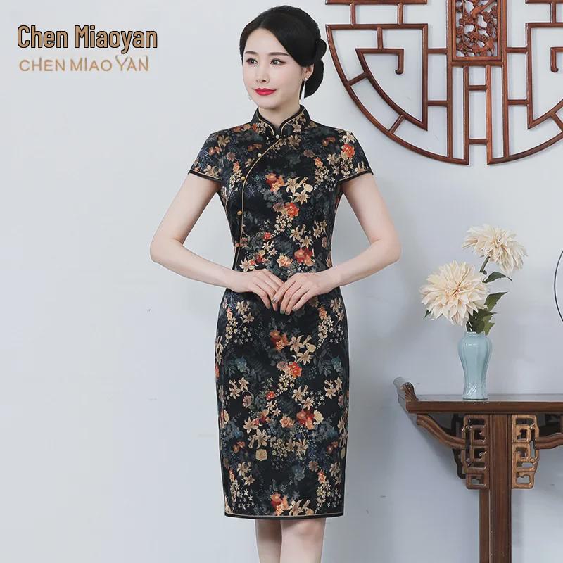 Silk Cheongsam: Retro Chinese Style Summer Dress for Middle-Aged and Elderly Women, 2023 Edition