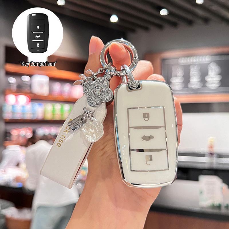 Changan Car Key Case: Compatible with Nuo, Mi Yu, Lumin, Benben, Eado, CS55, Yi Dong DT - 35 Shell Bag for Women.