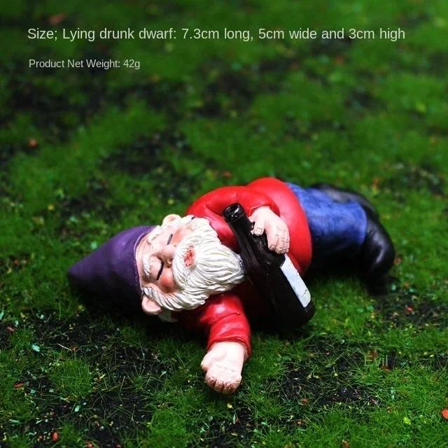 Collectible Garden Gnomes with Accessories - Resin Miniature for Halloween, Home Decoration, Fairy Garden Ornament