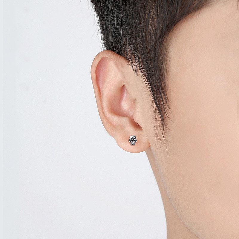 Classic Design Punk Skull Mini Earrings Stainless Steel Trendy Simple Geometric Stud Ear Jewelry Party Gifts For Women Men