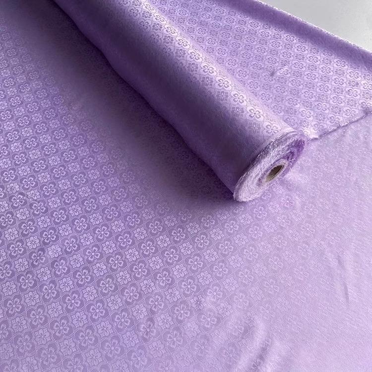 100x114cm Four-Leaf Diamond Jacquard Silk Sambu Satin for New Chinese-Style Qipao, Hanfu, and Traditional Garments