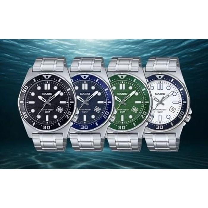 Casio Watch: Silver MTD-135D-2AVDF