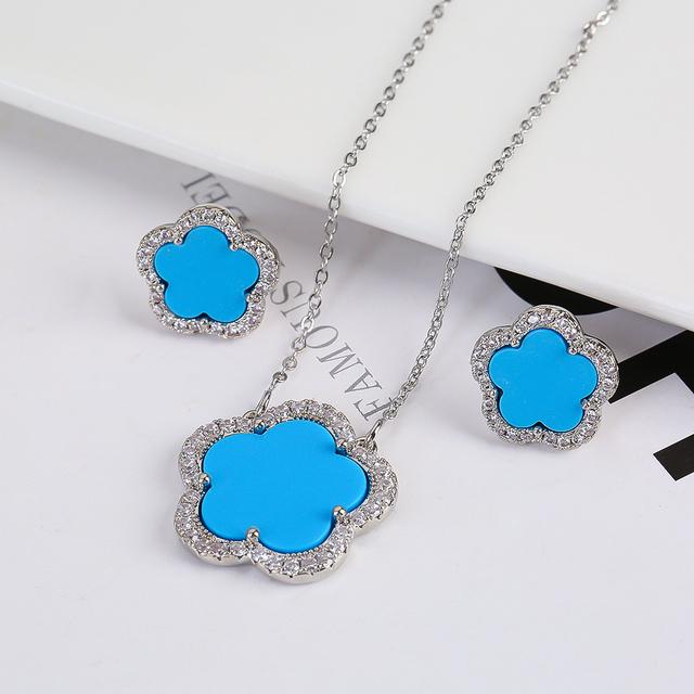 Top Quality Women Girls Five Leaf Flower Set Necklace Earrings Fashion Luxury Natural Stone Shell Set High Quality Zircon Gifts