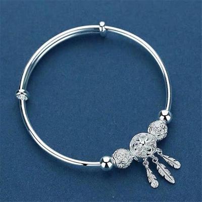 Verstellbarer Armreif Traumfänger Feder Armreif Damen Silberlegierung Handgelenkschmuck für Jubiläum Geburtstagsgeschenk Damenarmband