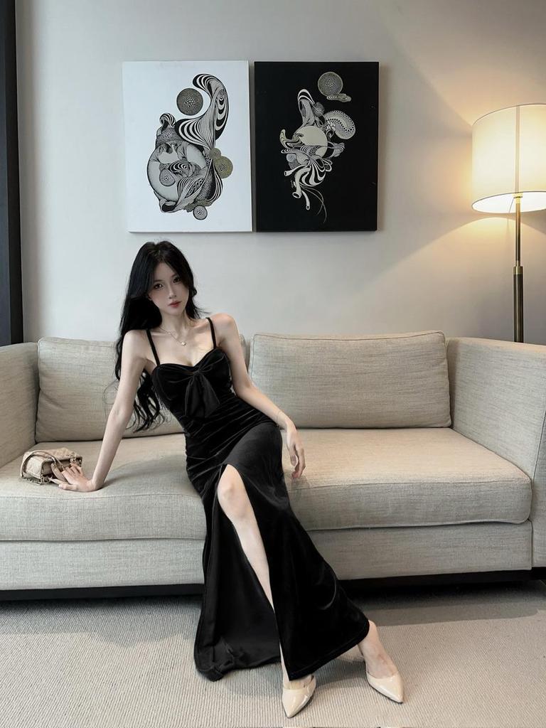 Elegant Velvet Bowknot Patchwork Camisole Dress - Slim Fit, High Slit, Hip-Hugging, Formal Long Gown