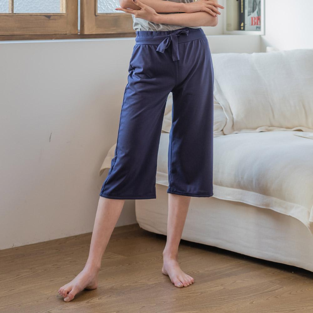 A One Women'S Miss Yoga Half-Length Pants (66744)