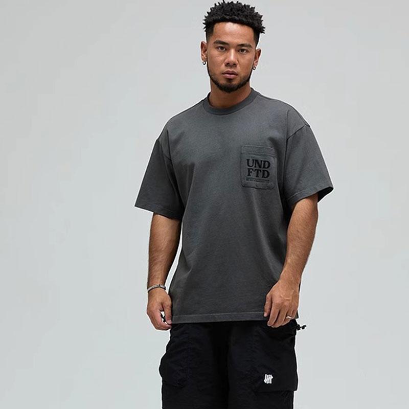 Undefeated T-Shirts Unisex Crew Neck UC52GSS07M