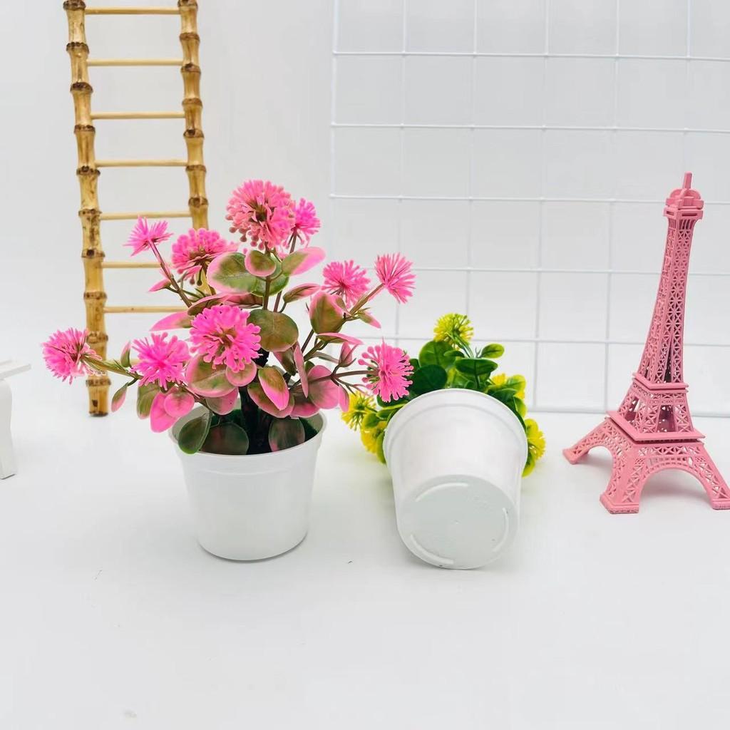 Lilac Artificial Plant Pot With Durable Plastic Material For Outdoor Yard And Wedding Decoration