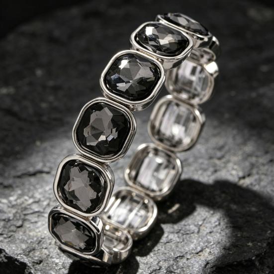 Women Bracelet Elastic Beaded Square-Cut Rhinestone Design Metal Edging Bracelet Cool Girl Layered Wear
