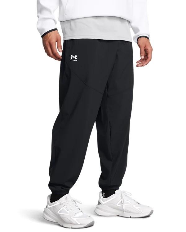 Under Armour UA Vibe Woven Jogger water-resistant black