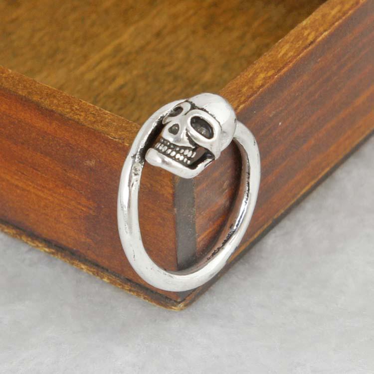 Retro Men's Punk Skull Creative Exaggerated Women's Hand Jewelry Open Ring
