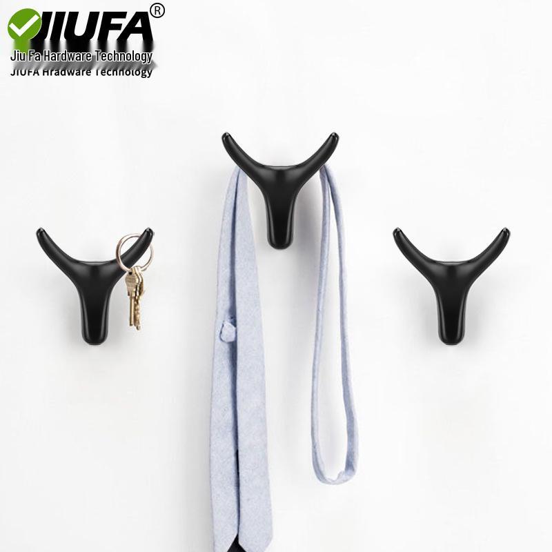 Nordic Antler Wall-Mounted Coat Hook